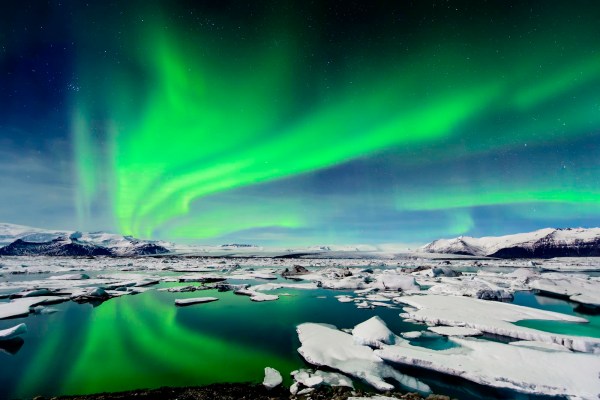 Dramatic Auroras In Iceland